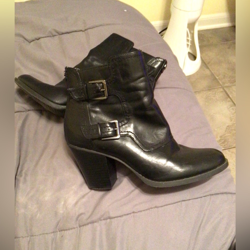Size 9 Boot